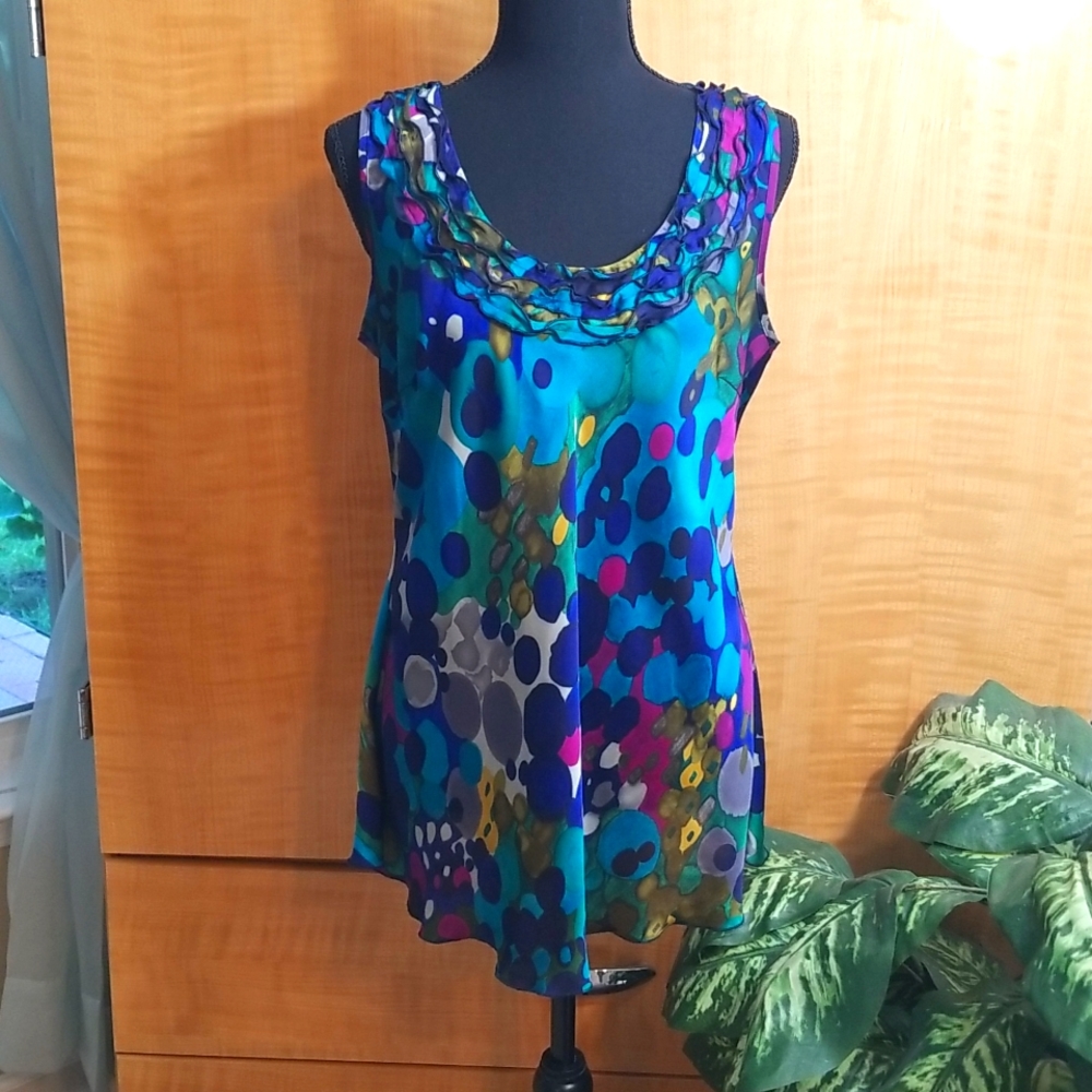 Wowzers this one! Spense multi color shirt size large.